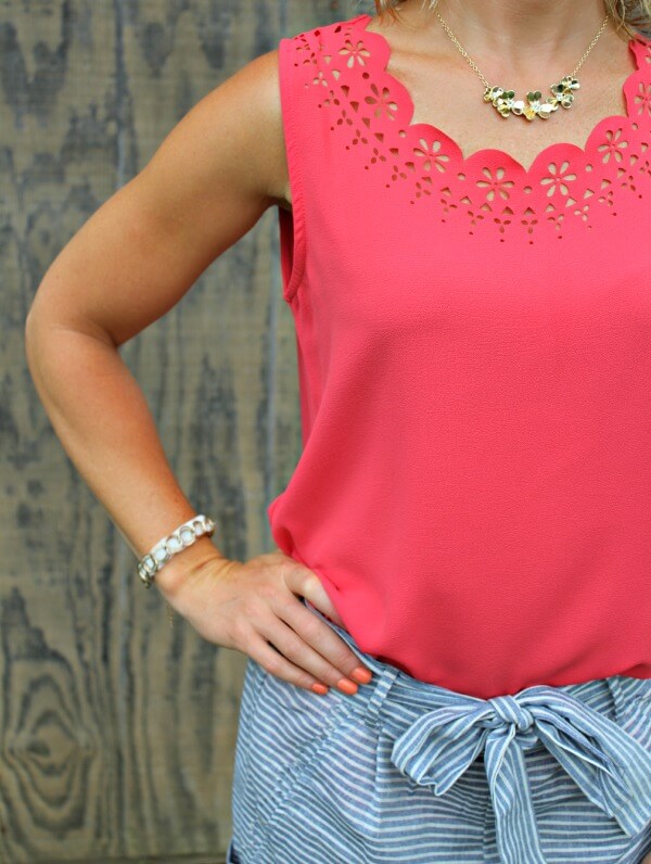 July Stitch Fix Review - Papermoon Magguie Lasercut Detail Blouseand Skies Are Blue Enna Short